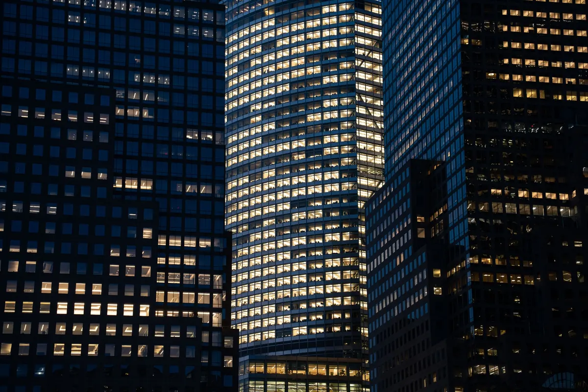 Commercial & Corporate